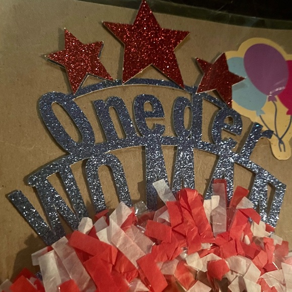 “OneDer” Wonder Woman Baby Headband Crown Hat Piece 1st Birthday Party DC Comics - Picture 3 of 4